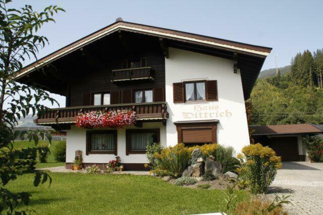 Haus Dittrich Apartment Kirchberg in Tirol Exterior photo
